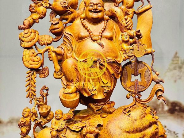 Tượng di lặc vác đào gỗ nu hương