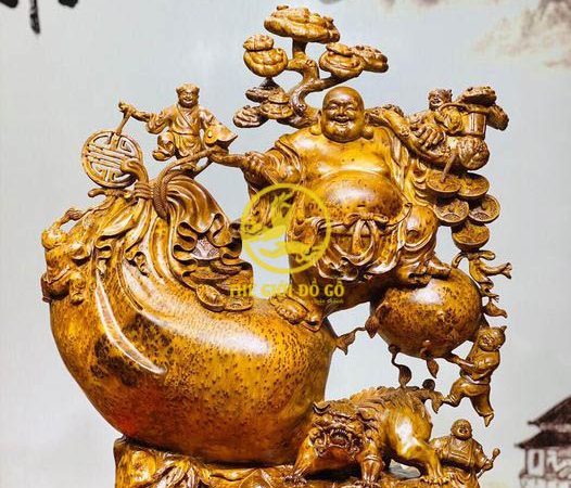 Tượng Di Lặc vác bao tiền