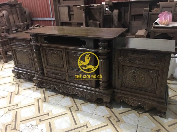 Kệ tivi cột nho lồi giữa mun dài 2m40