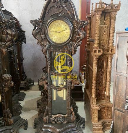Đồng hồ đại bàng mun hoa